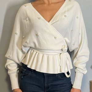 Beautiful pearl sweater